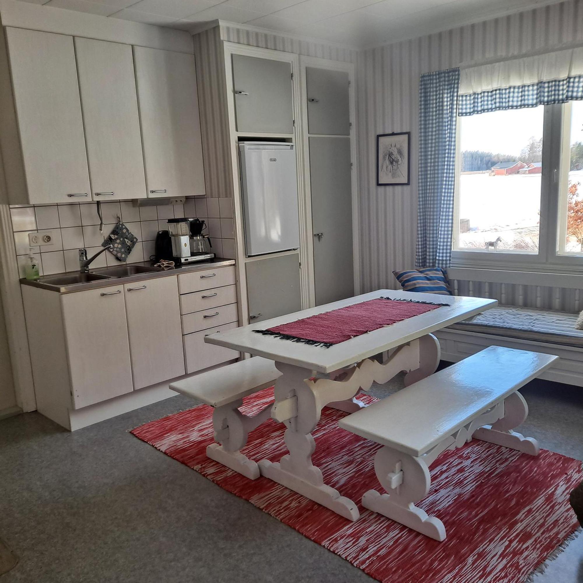 Levomaeki Farm Cottages Ypaja Room photo